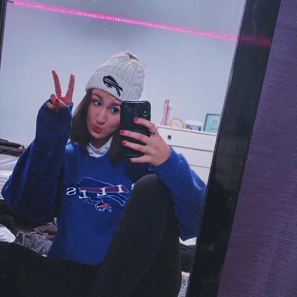 Meet your Posher, Emma - Picture 3 of 4